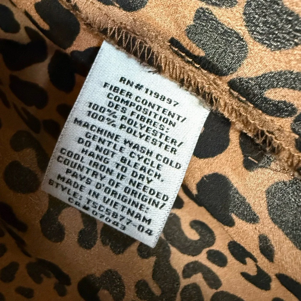 Eclair Leopard Print Blouse - Picture 4 of 4